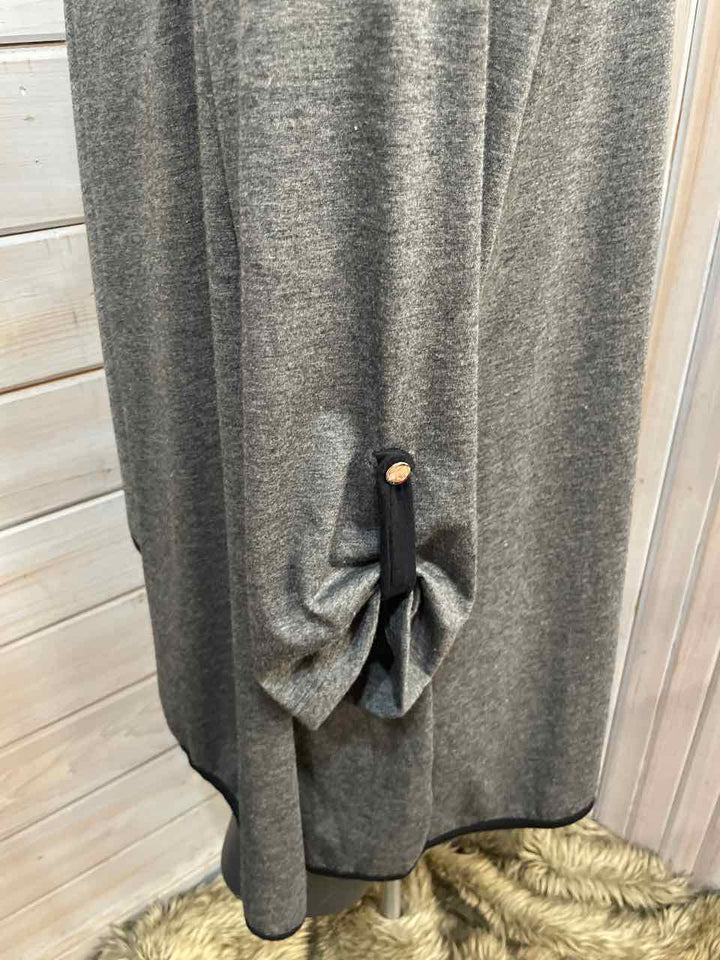 L - Ava James Cardigan