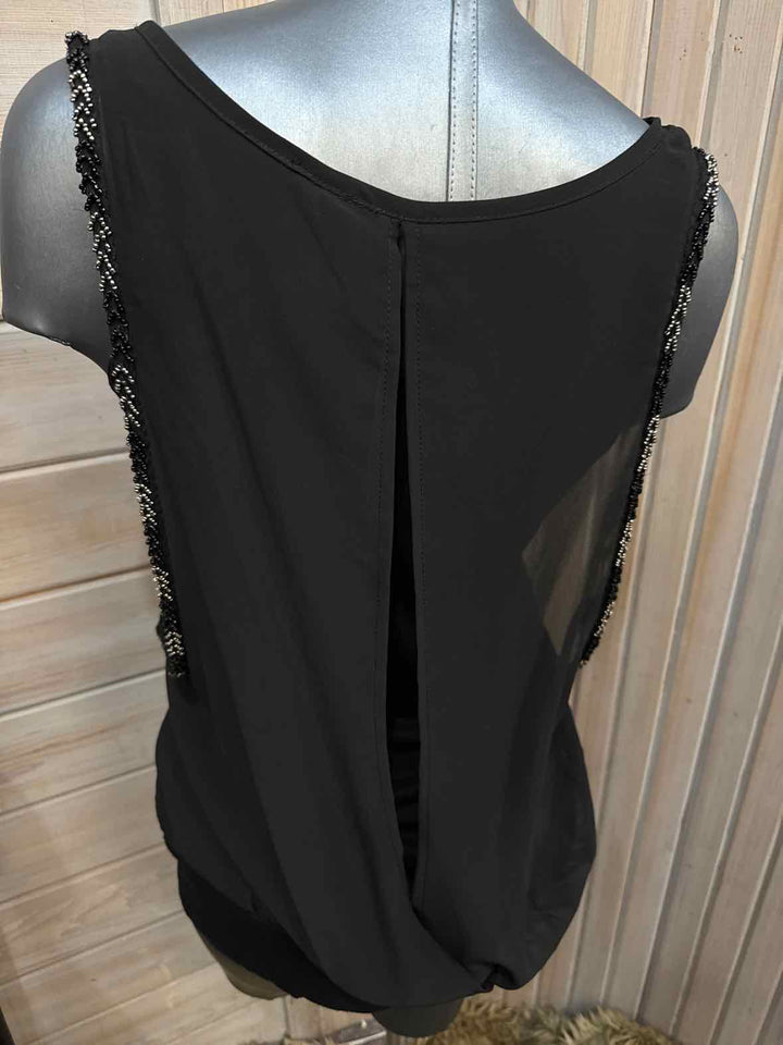M - Jessica Simpson Tank