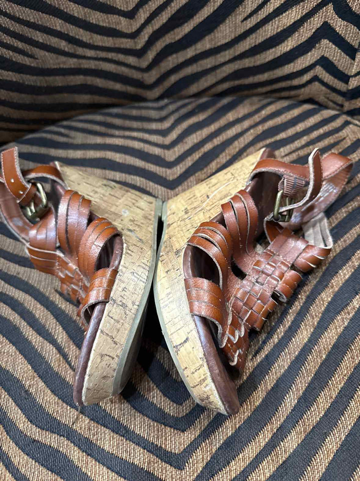 5.5 - Mossimo Wedge