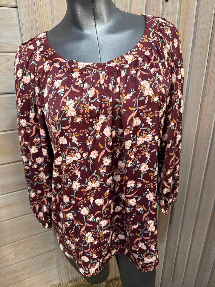 M - Lauren Conrad 3/4 Sleeve