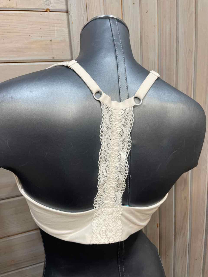 38D - Victoria Secret Bra