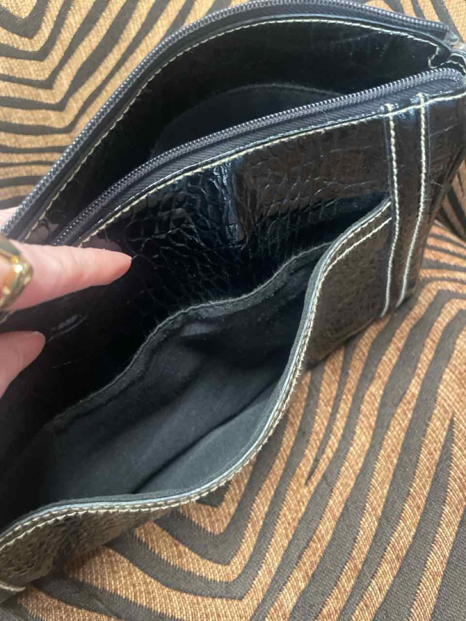 Purse - Liz Claiborne Purse Shoulder Bag