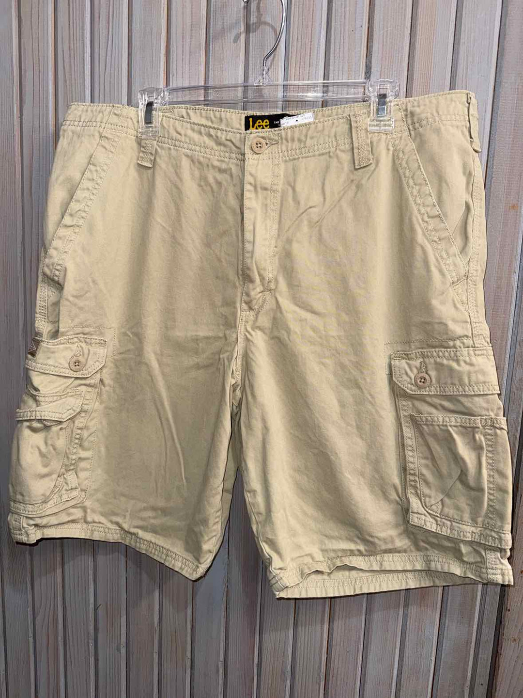 38 - Lee Shorts