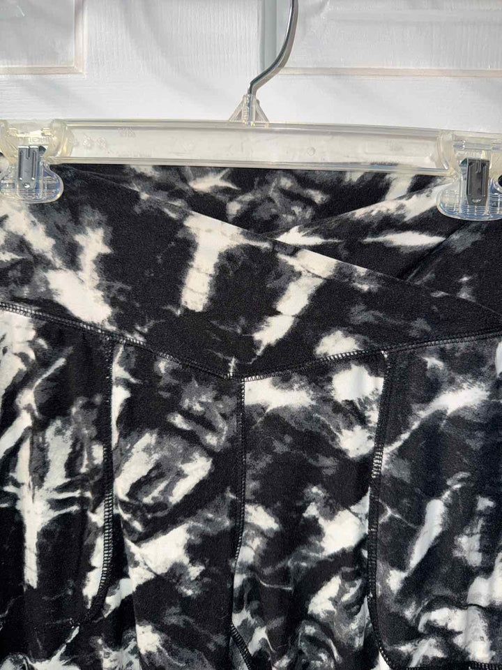 M - No Boundaries Leggings