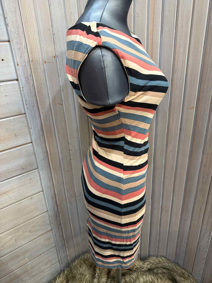 S - Loft Dress