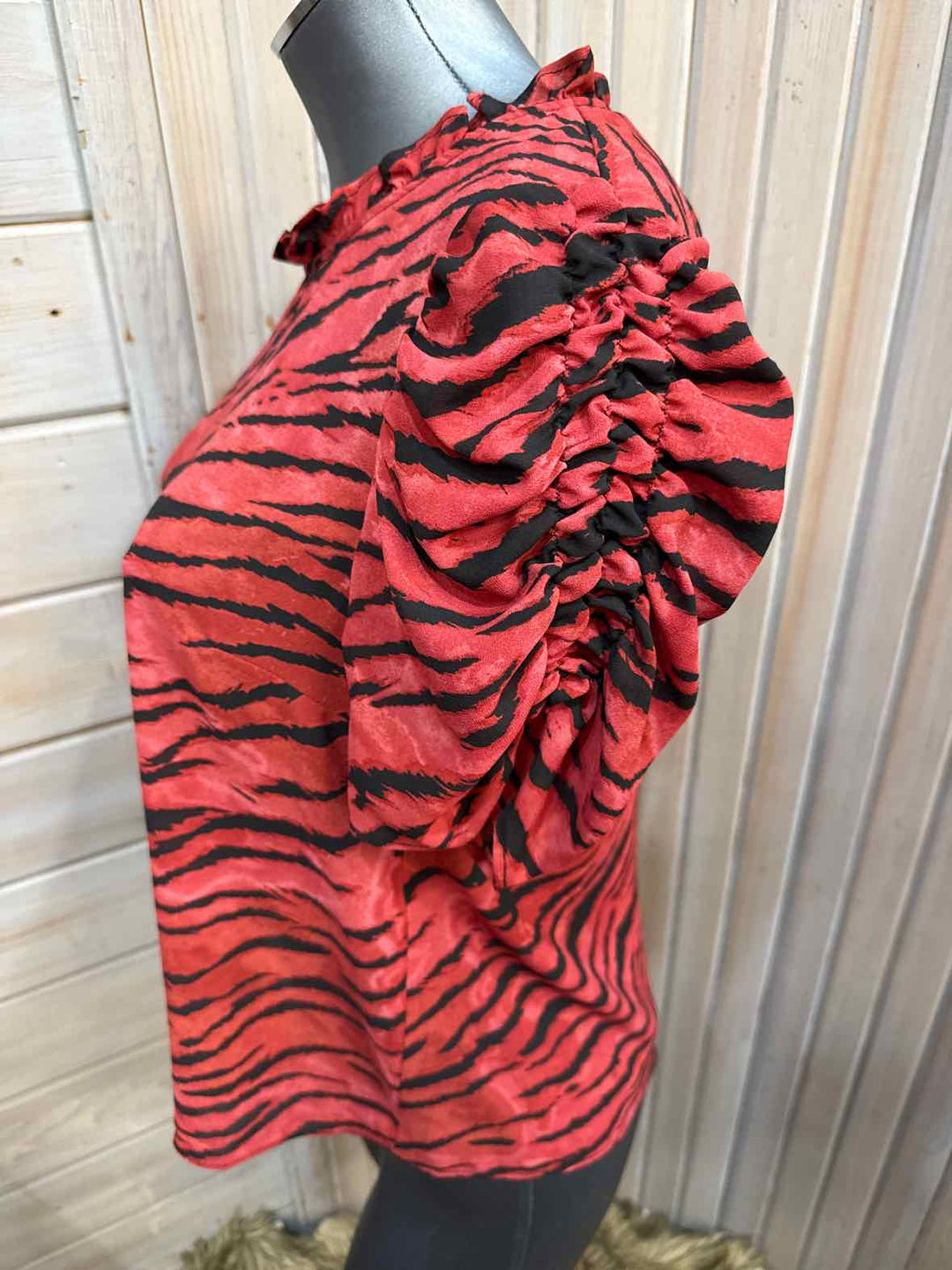 M - Rachel Roy Blouse
