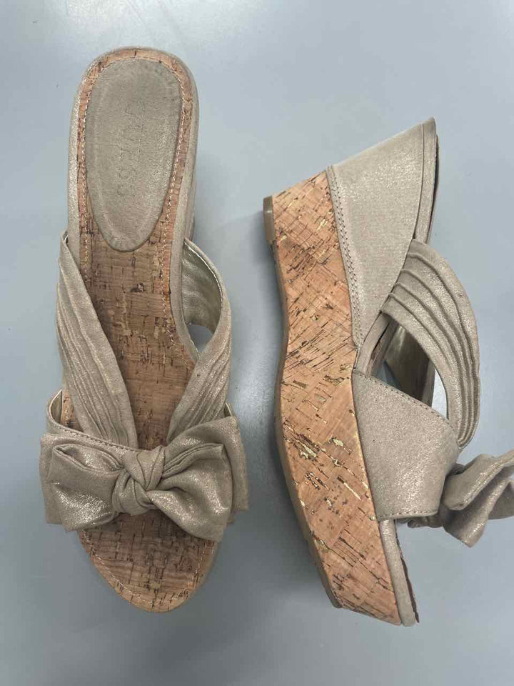 8 - Guess Sandals
