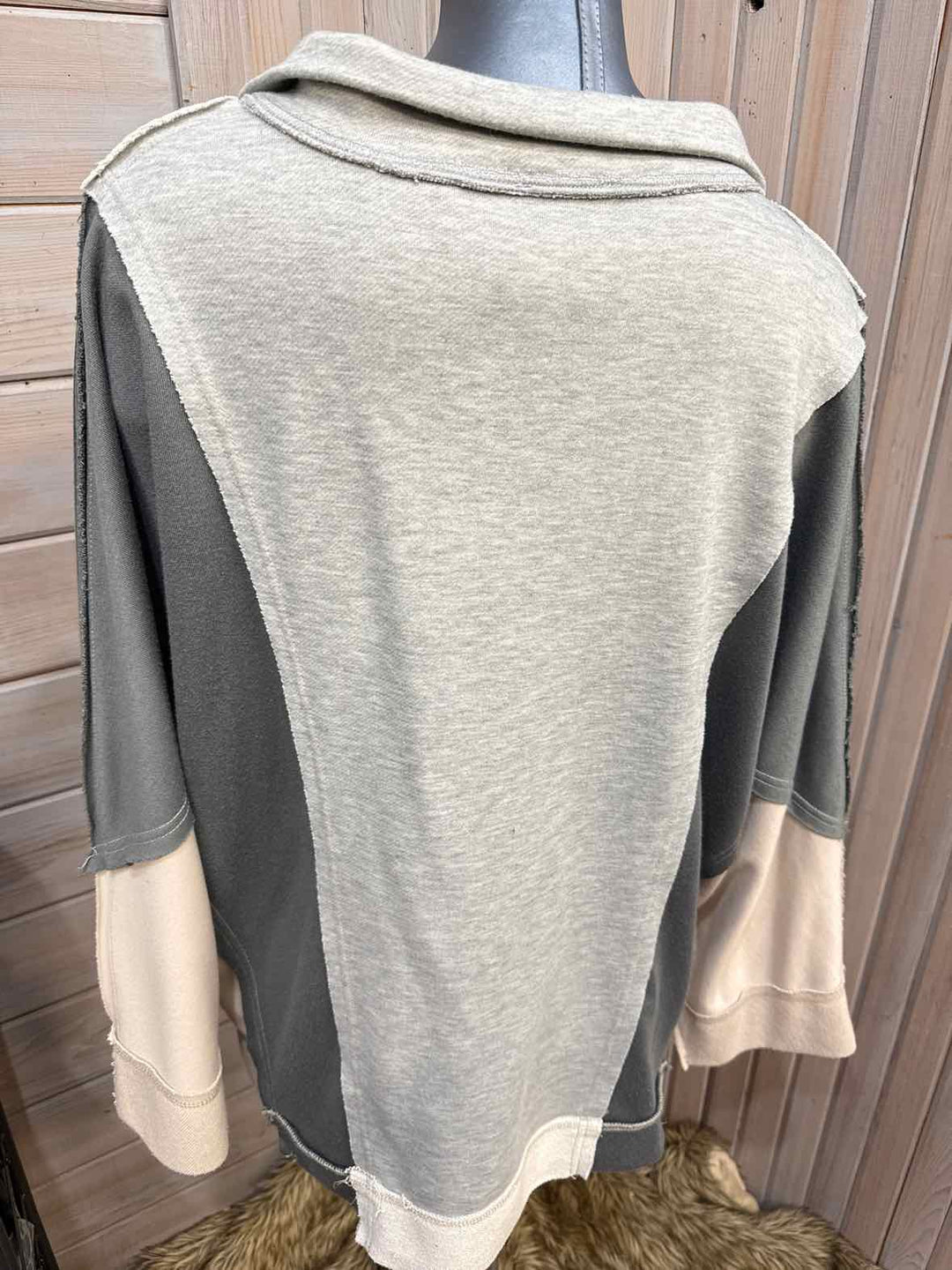 XL - white birch Sweatshirt