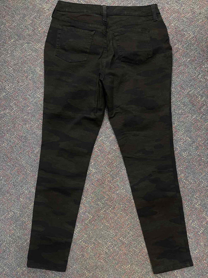 12 - Time and Tru Jeans