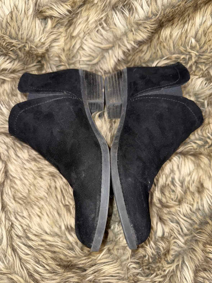 8.5 - Carlos Boots