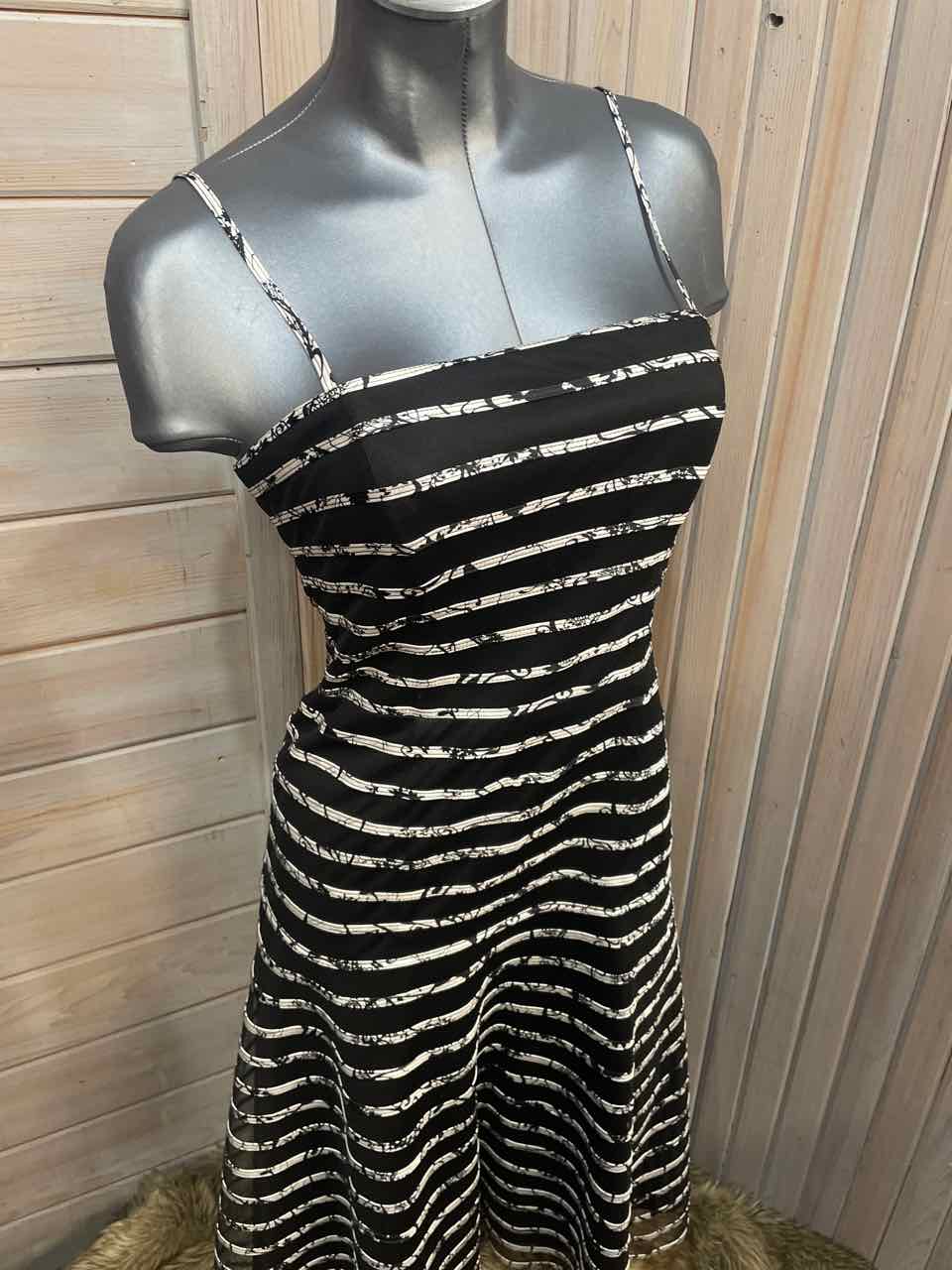 6 - JS Collection Dress