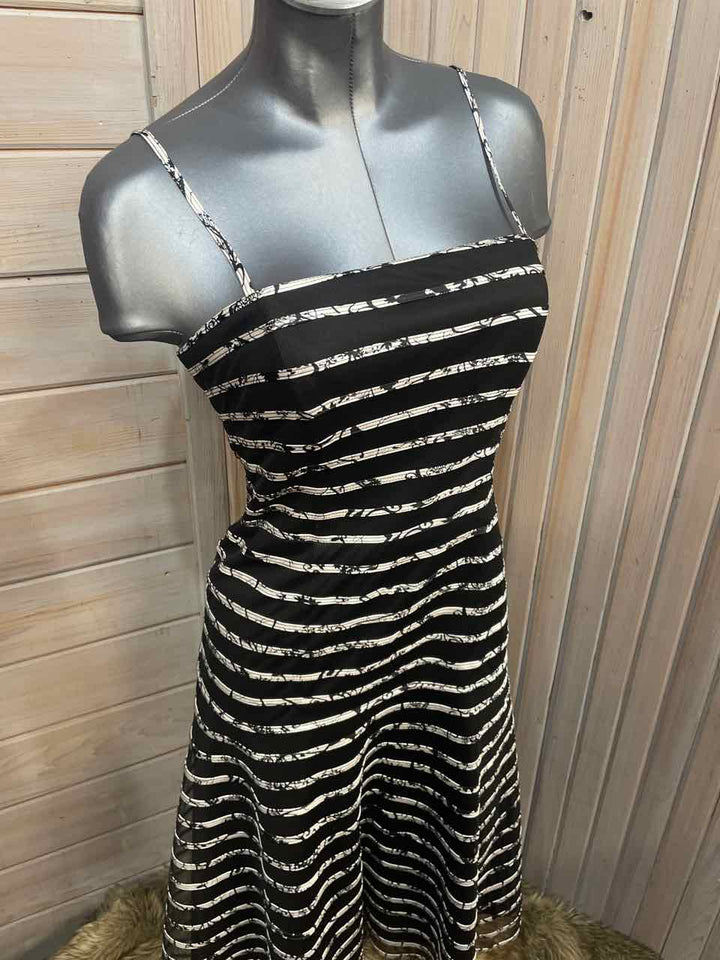 6 - JS Collection Dress