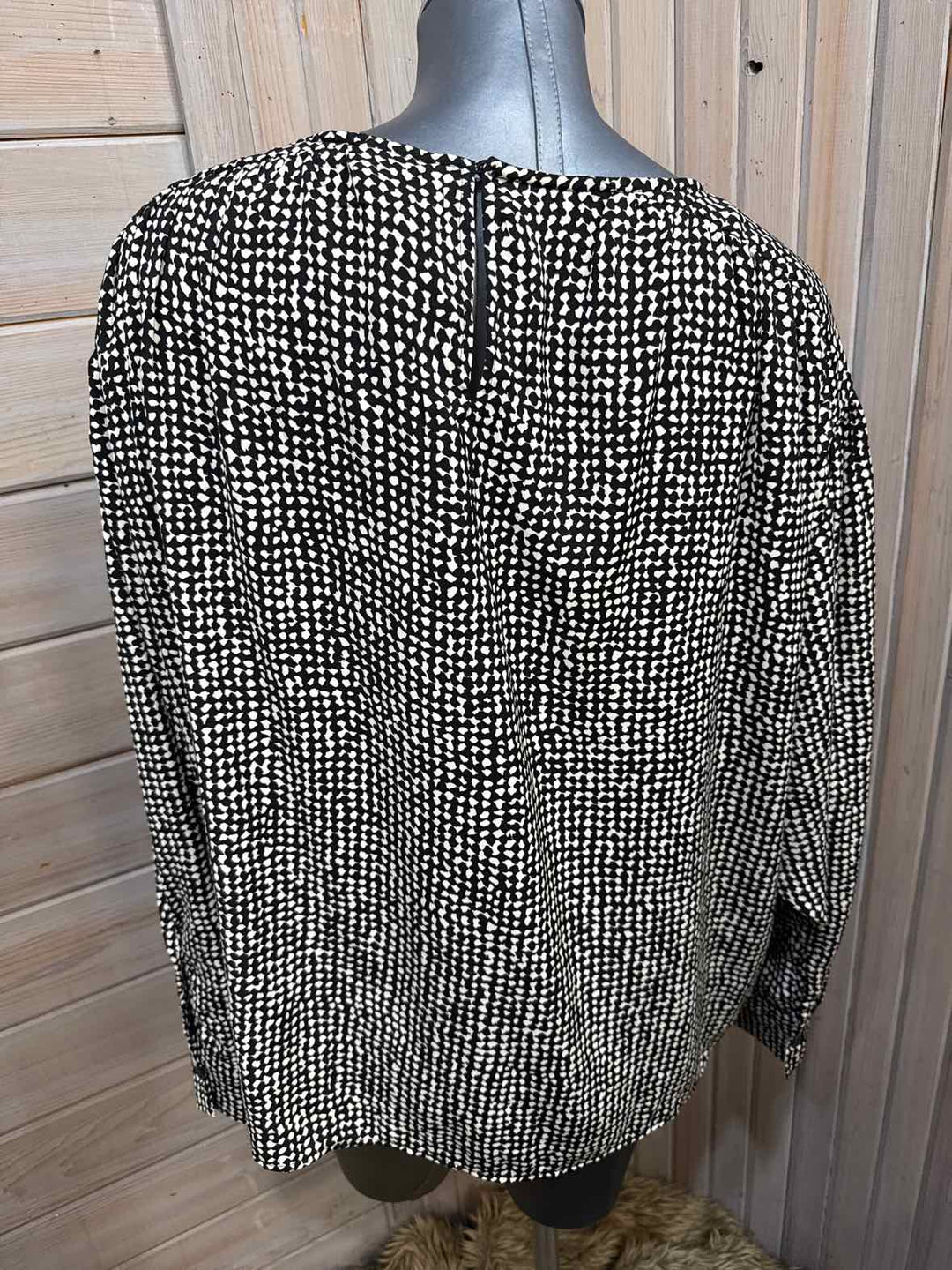 L - H&M Long Sleeve