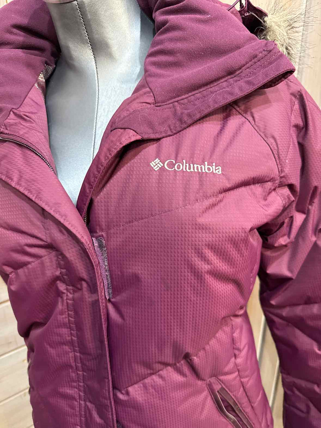 L - Columbia Jacket