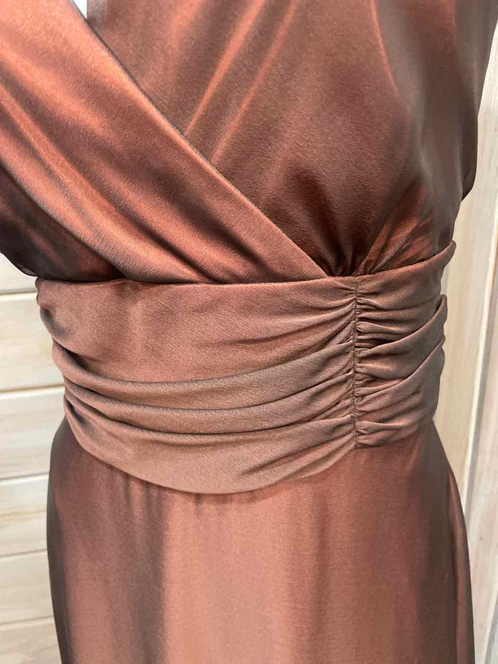16 - Patra Dress