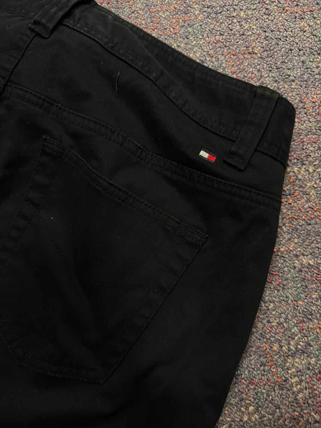 14 - Tommy Hilfiger Pants
