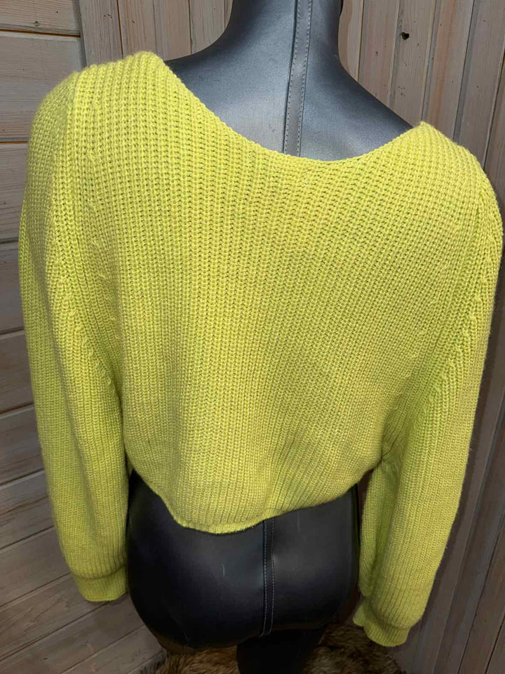 Size XL Hunter & Brown Sweater