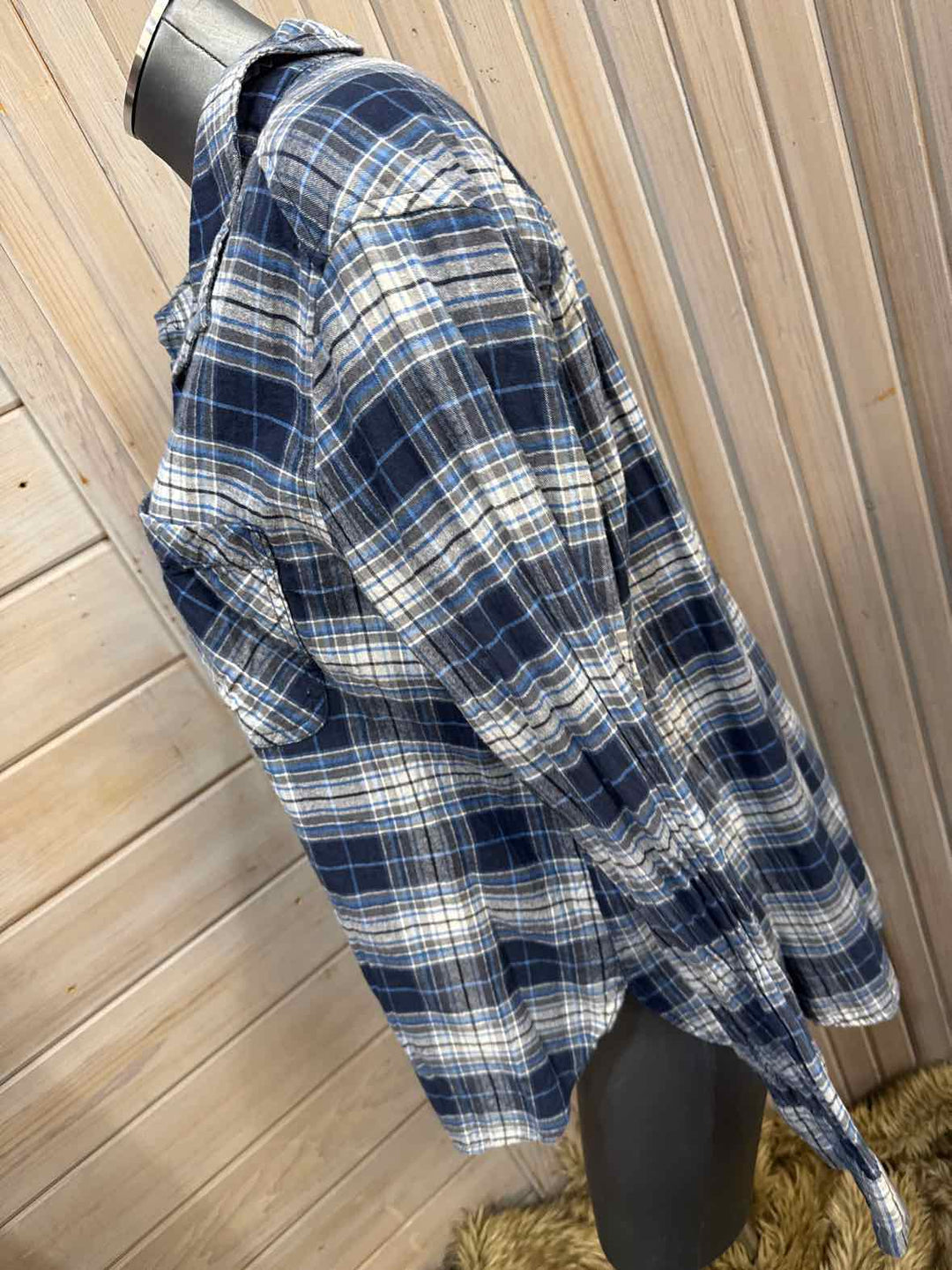 XL - Time and Tru Button Down