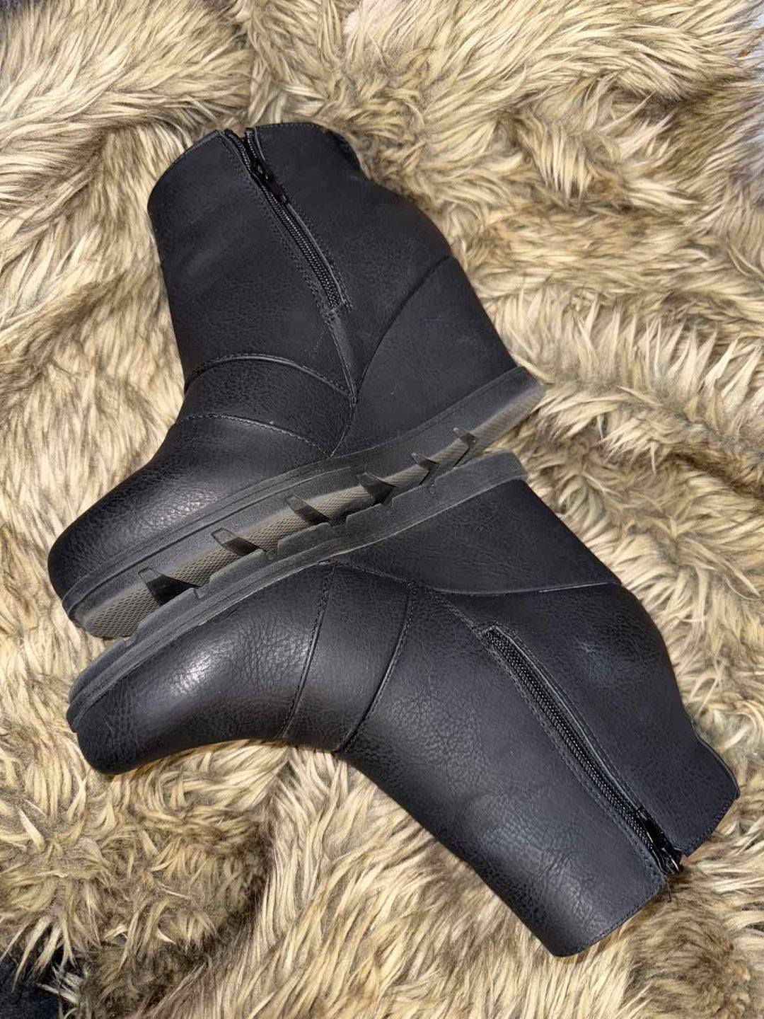 8 - Vintage 7 Eight Wedge