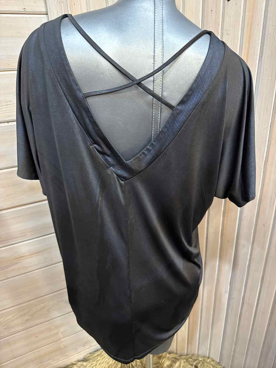 2 - Maurices T-Shirt