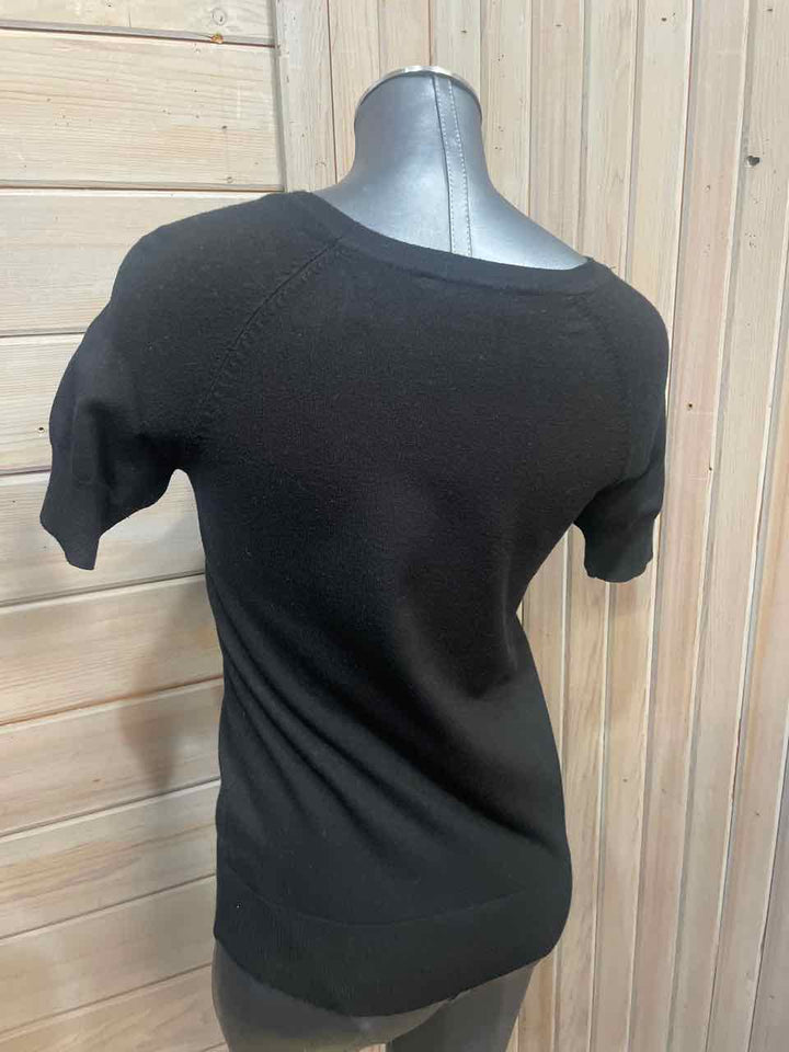 M - Apt. 9 Sweater