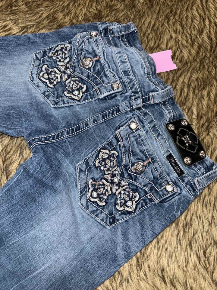 27 - Miss Me Jeans