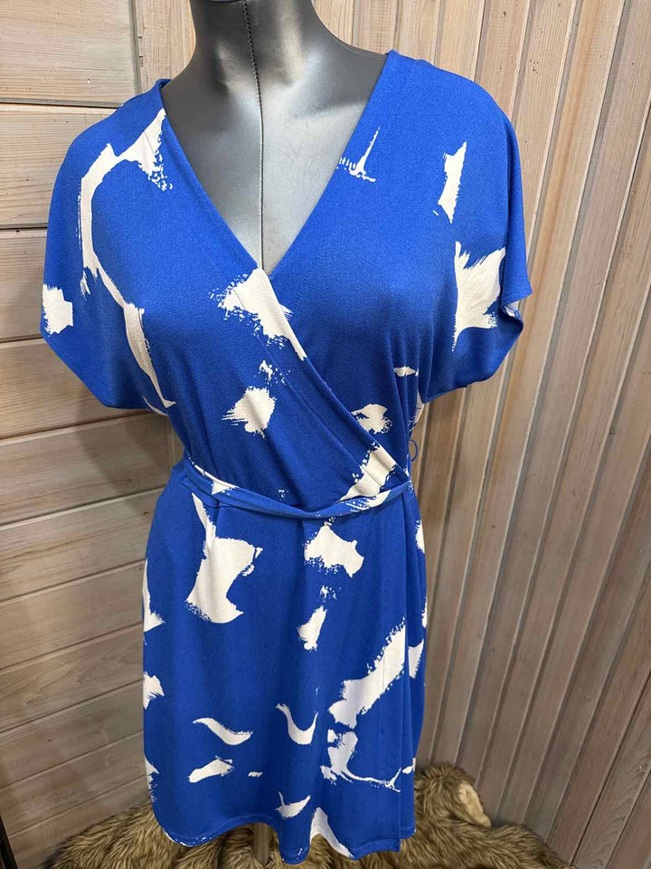 XL - Nine West Dress