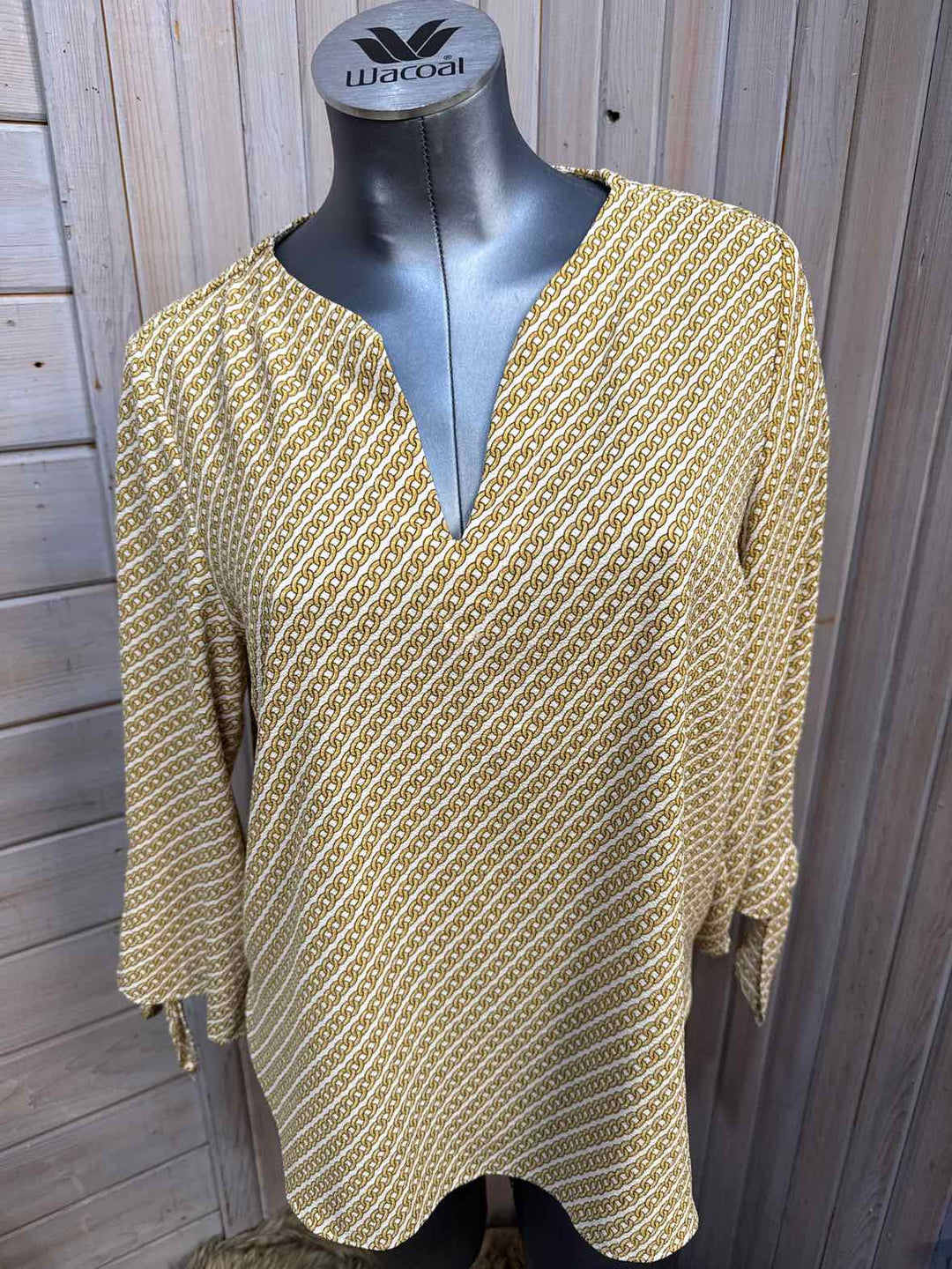 L - Michael Kors 3/4 Sleeve