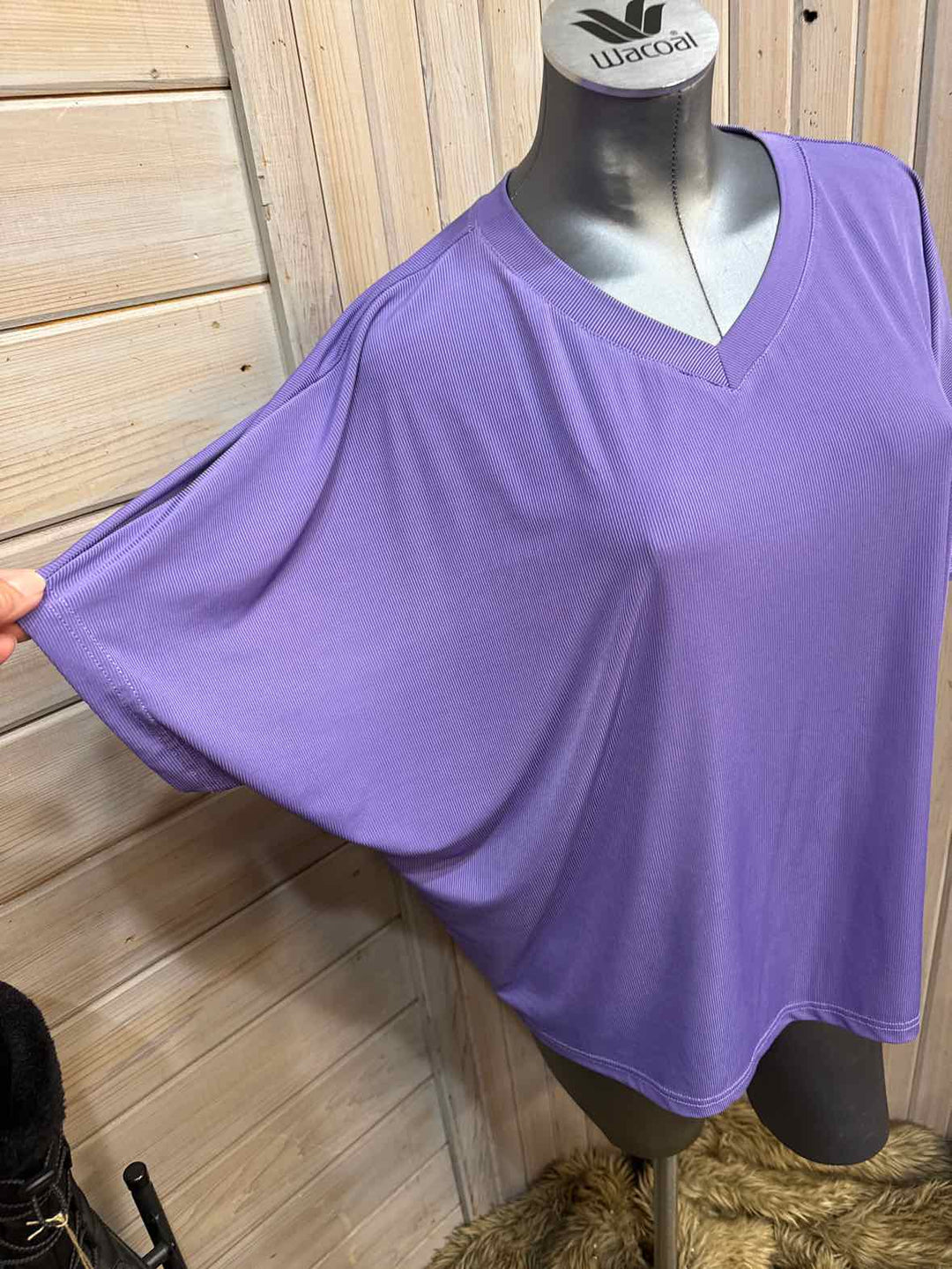 M - Unbranded Bat Sleeve Top