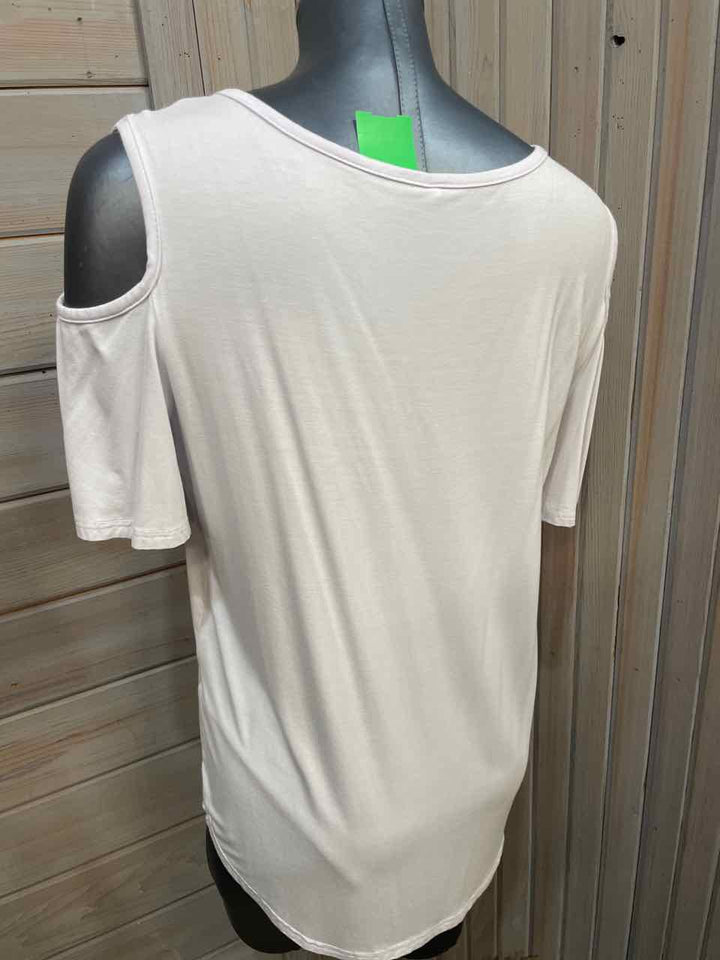 L - Cold Shoulder Tee