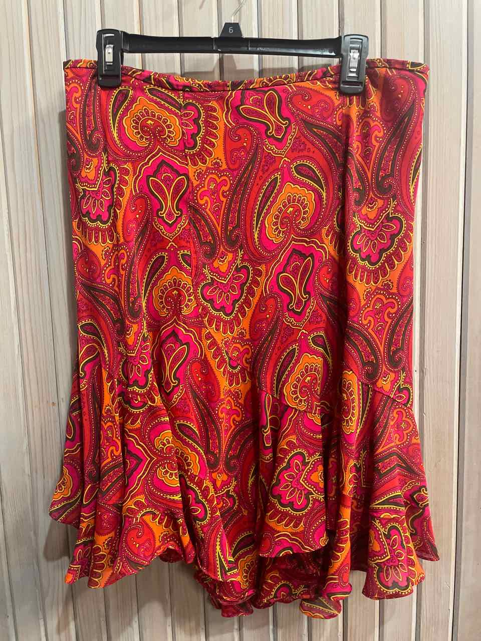 12 - Liz Claiborne Skirt