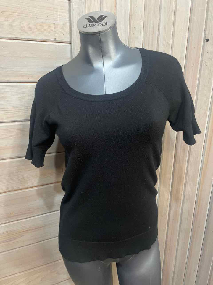 M - Apt. 9 Sweater