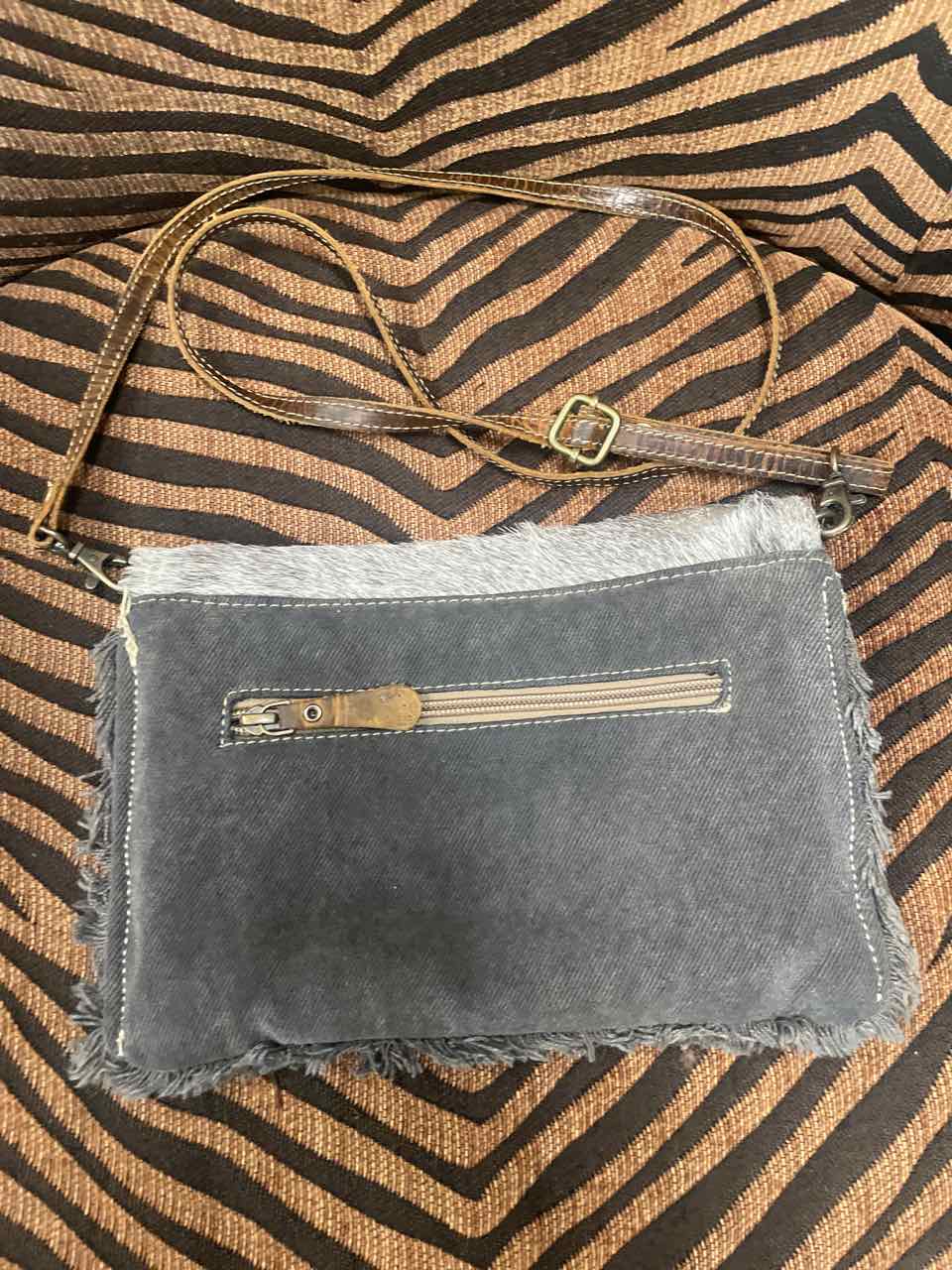 Purse - Myra Crossbody
