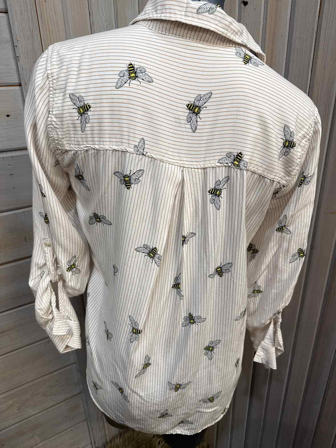 M - Jane & Delancey Button Down