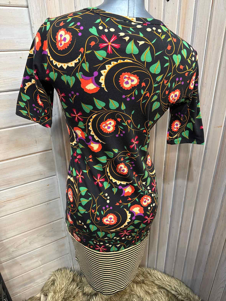XS - LuLaRoe Dress
