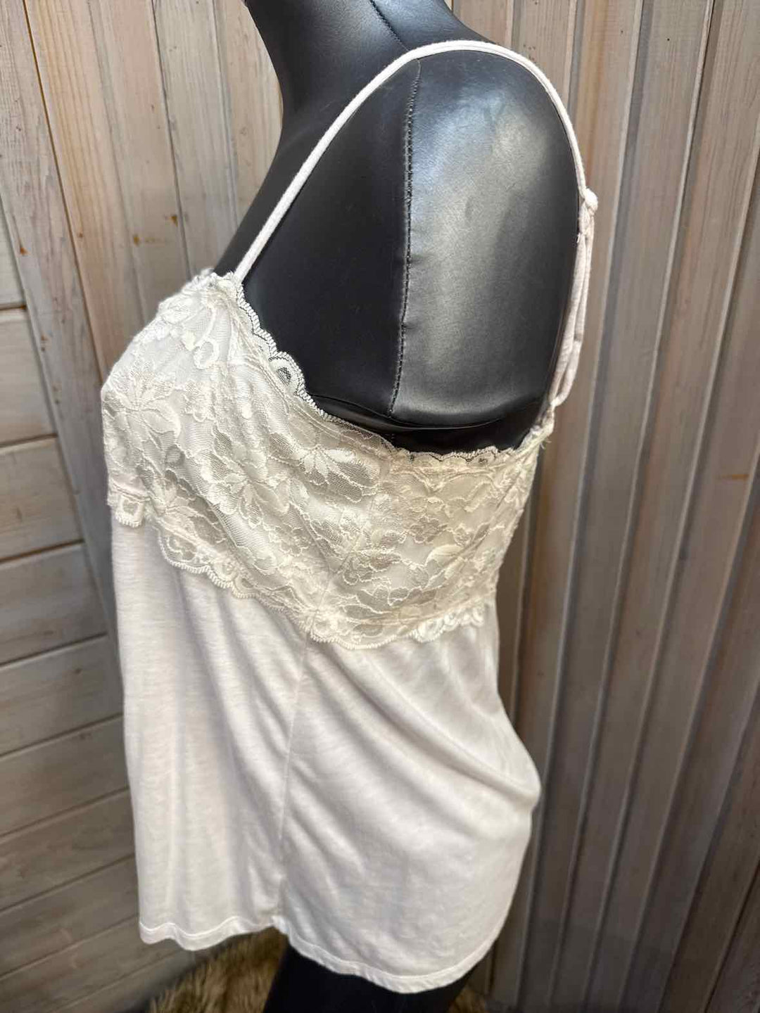 L - Maurices Tank