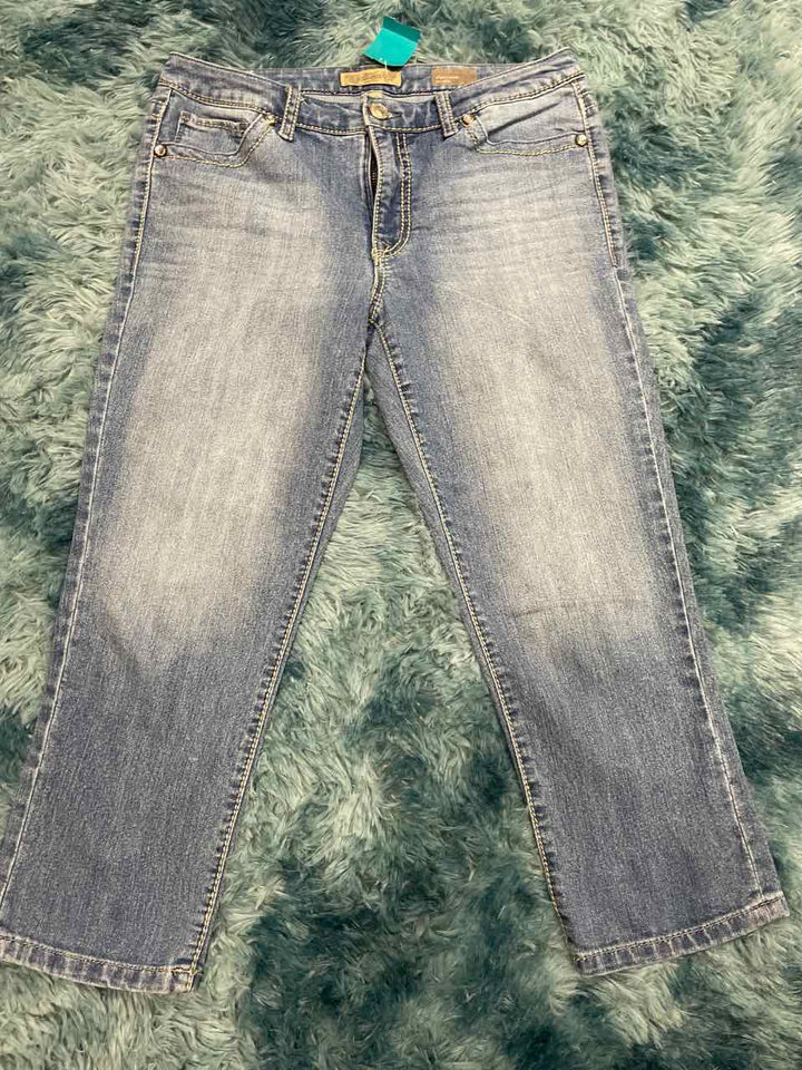 10 - Nine West Capri