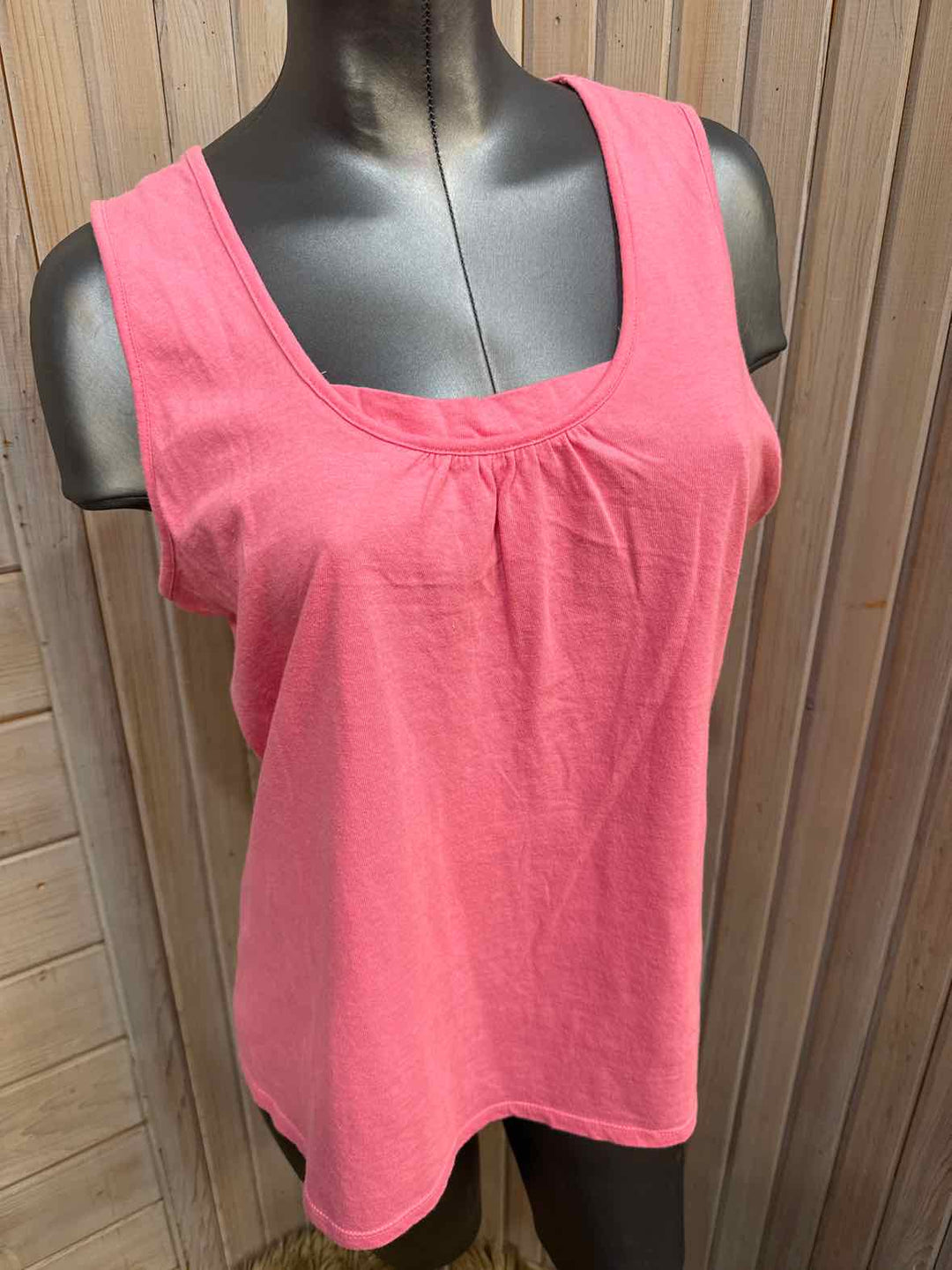 XL - Liz & Co. Tank