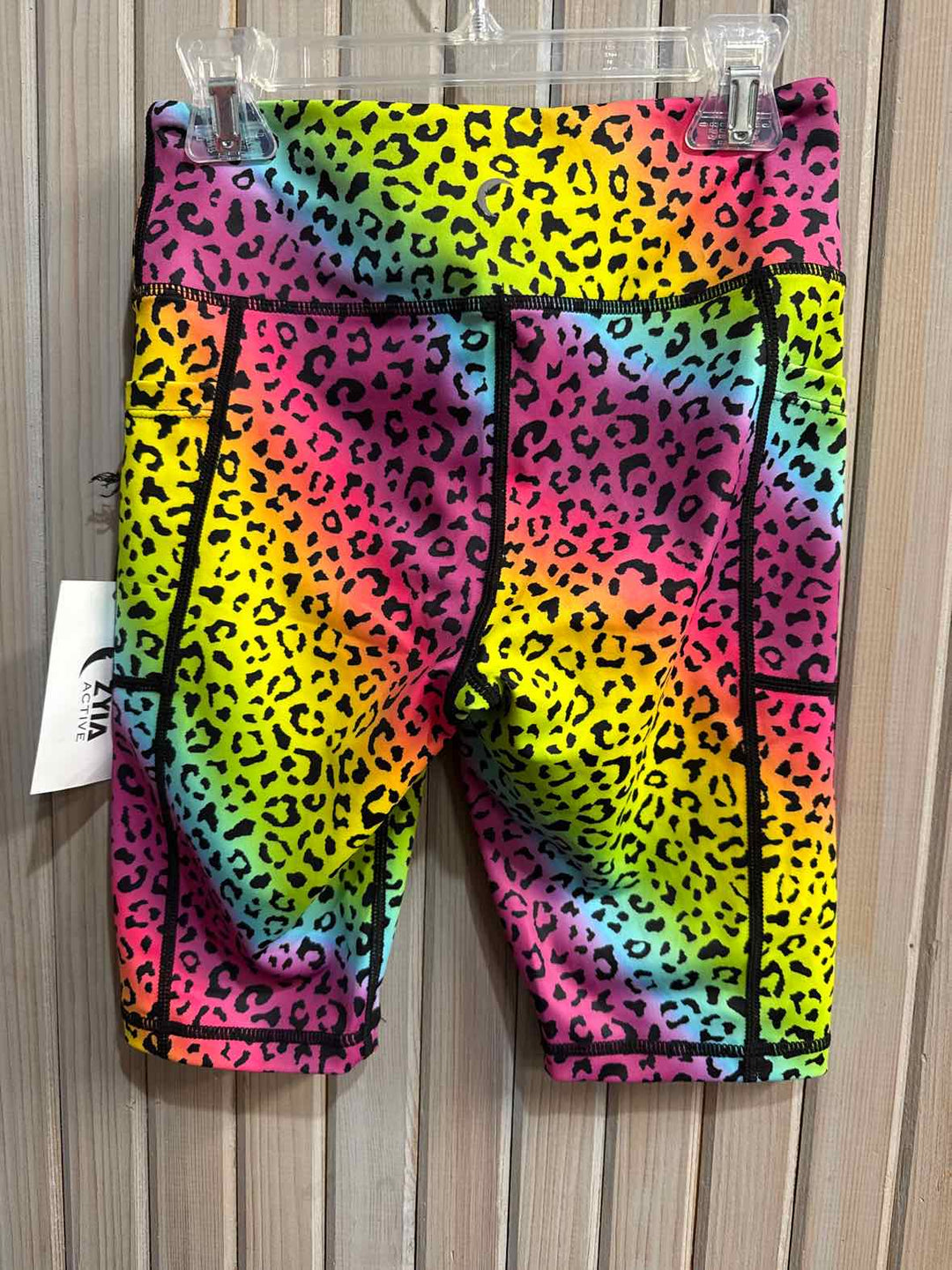 XS - Zyia Shorts