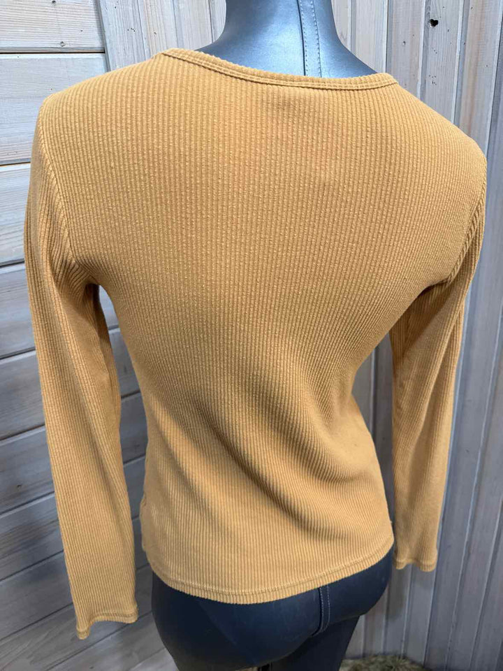M - Old Navy Long Sleeve