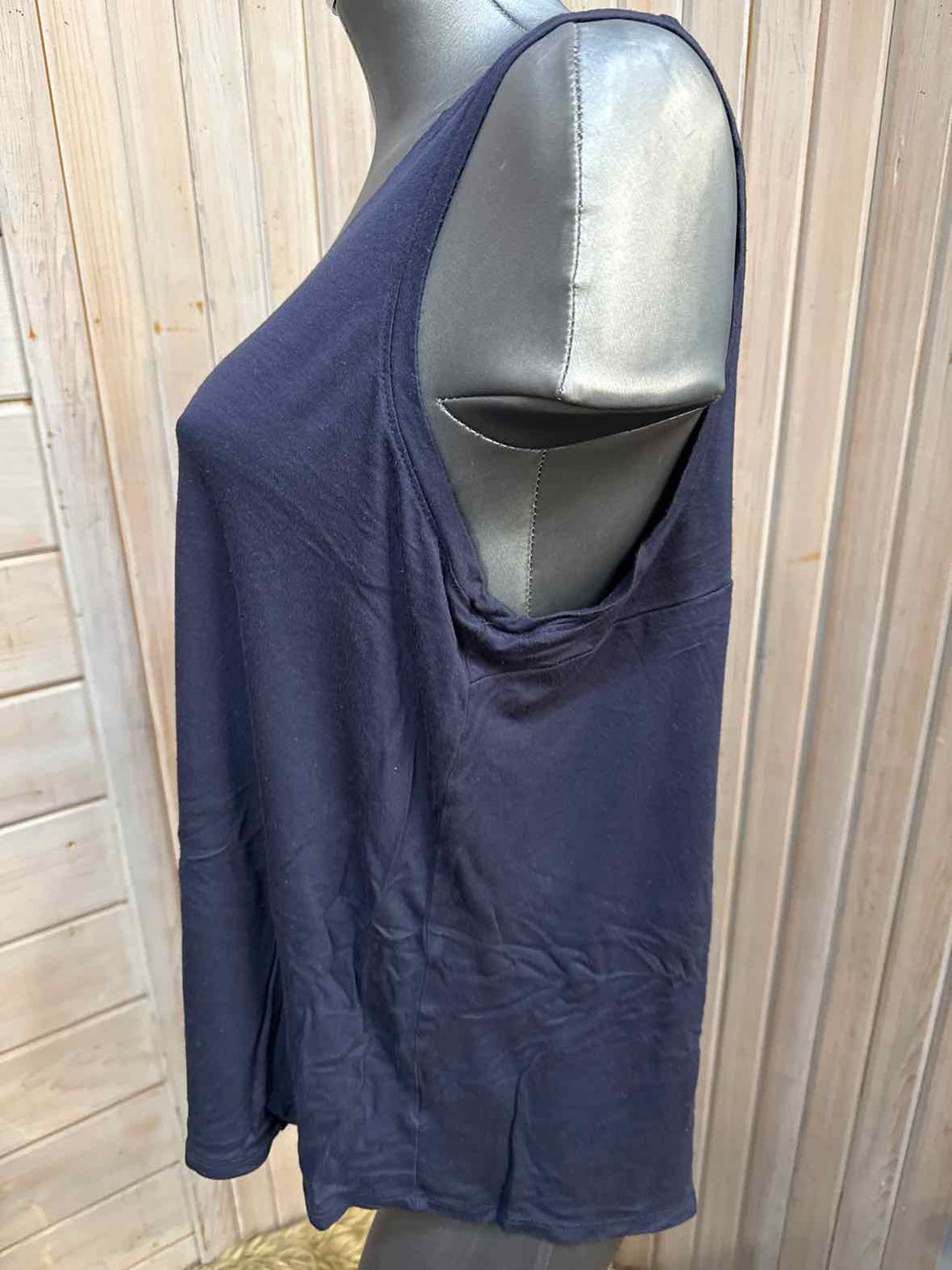 XL - Time and Tru Tank