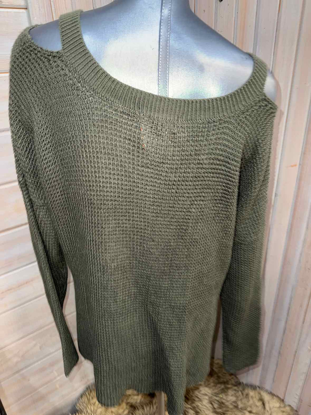 L/XL - Charlie Paige Sweater