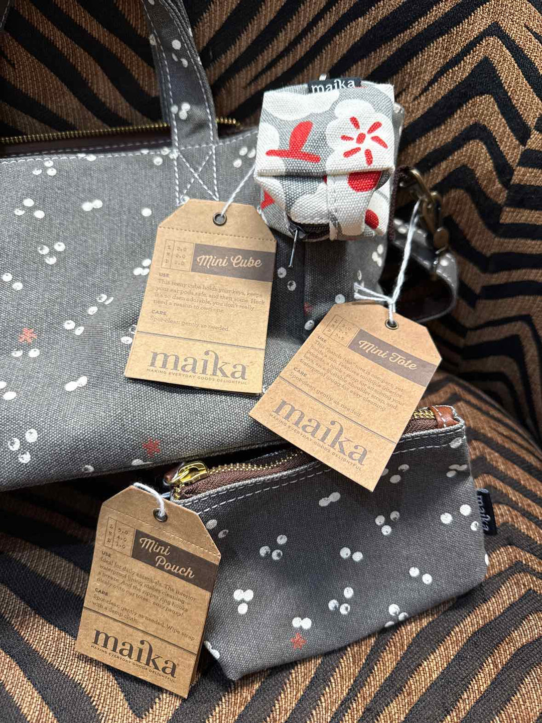 Purse - Maika Convertable Bag with Pouch & Keychain