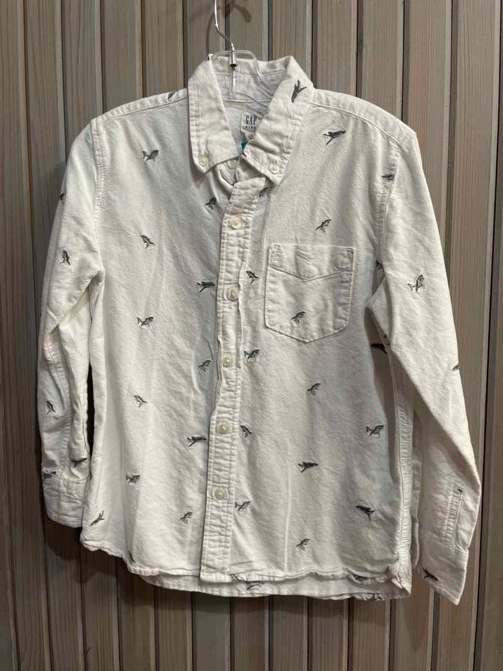 M - Gap Button Down Shirt