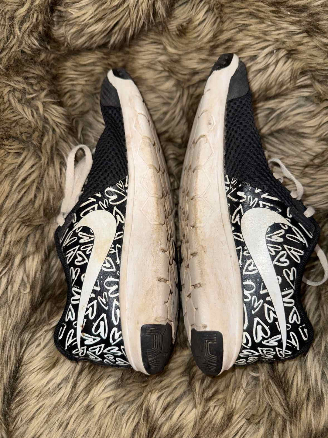5.5 - Nike Shoe
