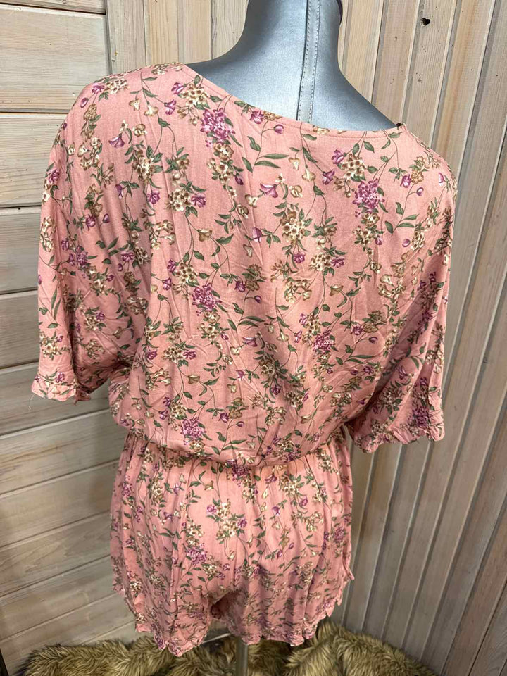 S - Easel Romper