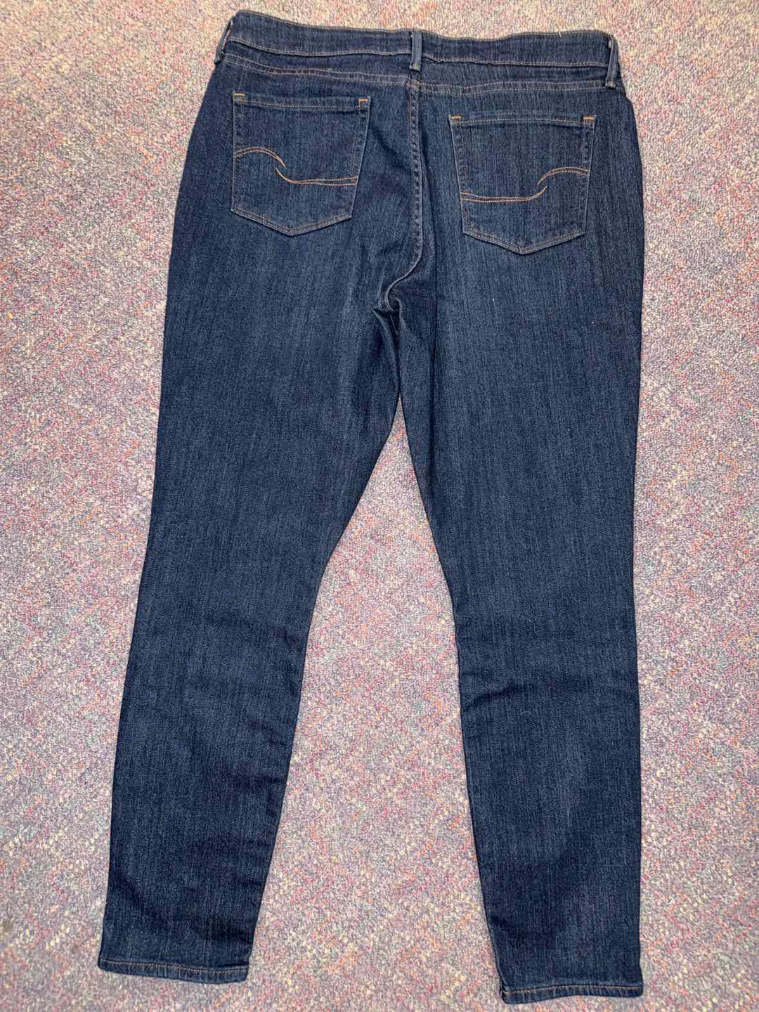 14 - Levi Strauss & Co. Jeans