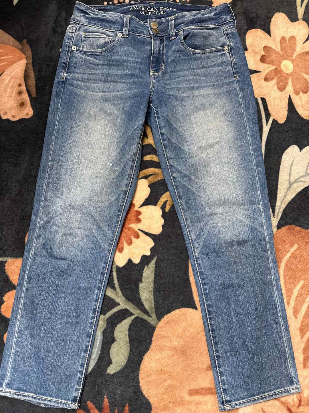 4 - American Eagle Capri