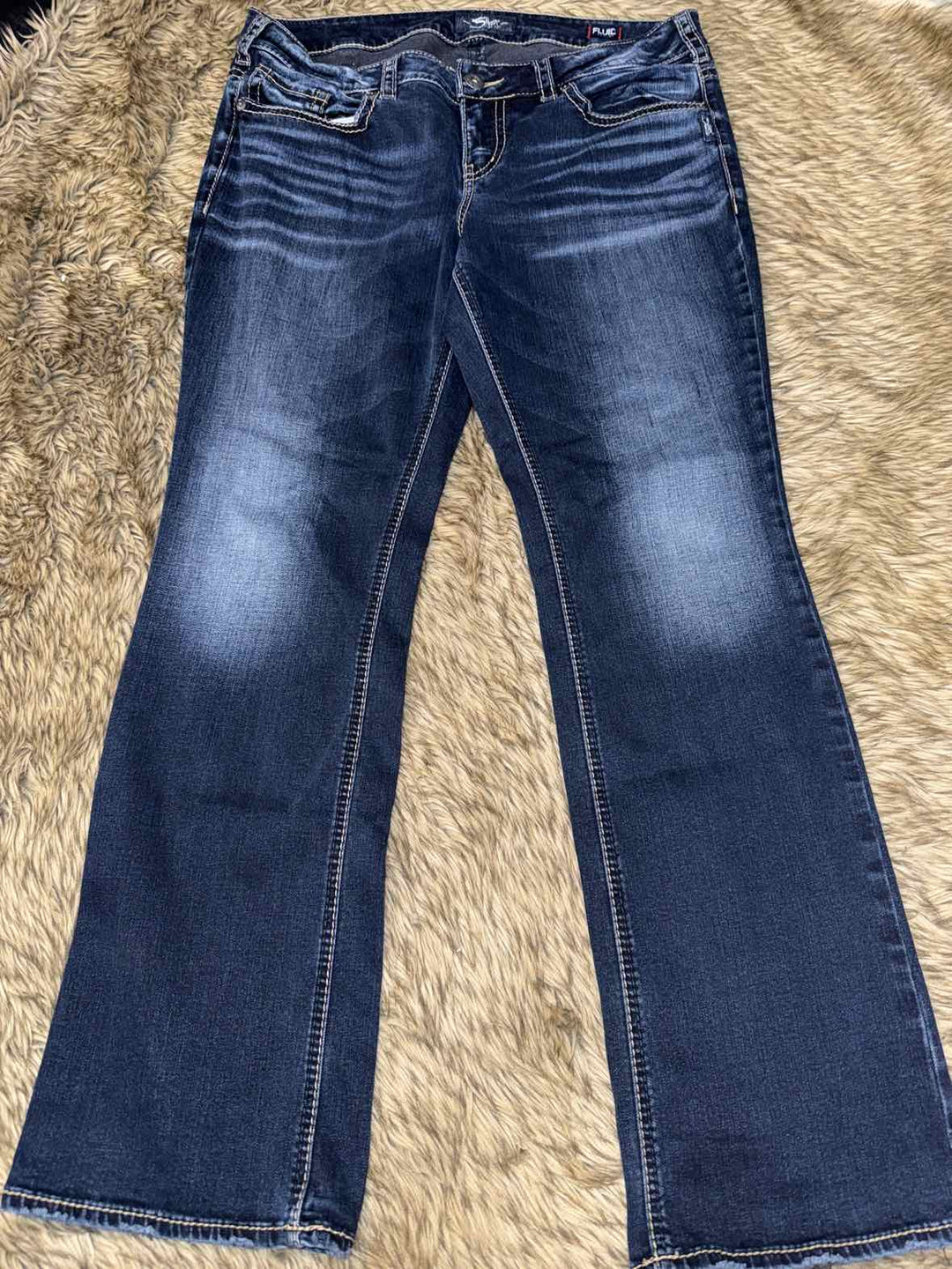 14/33 - Silver Jeans