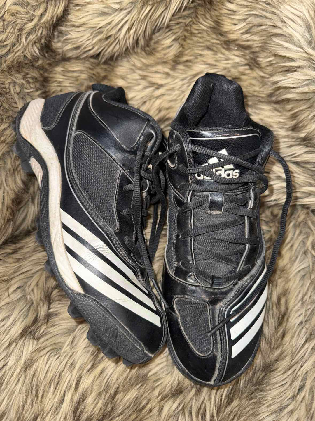 5.5 - Adidas Shoes